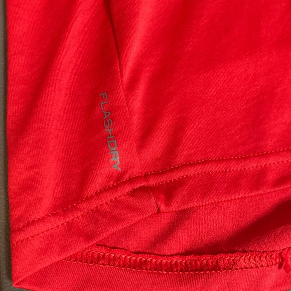 The North Face Bold Red Tee Dri fit material men’s XL - Picture 3 of 5